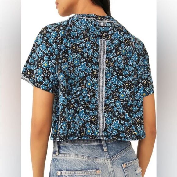 Free People Sammie Printed Tee In Dark Combo - Picture 2 of 3